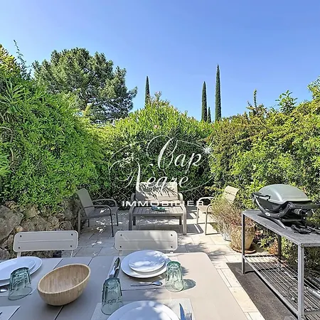 Mazet T3 Duplex 4 Pers Avec Terrasse Résidence Avec Piscine A Pramousquier Appartement Le Lavandou