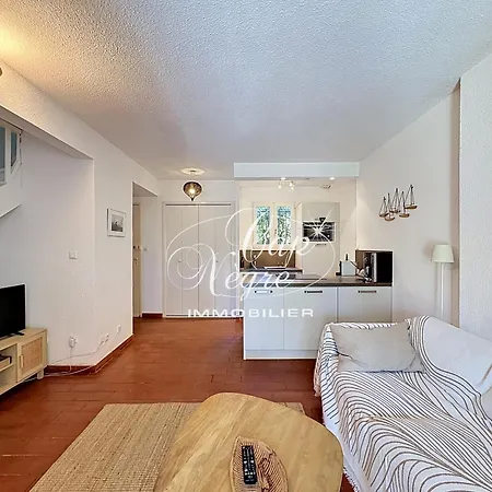 Appartement Mazet T3 Duplex 4 Pers Avec Terrasse Résidence Avec Piscine A Pramousquier *
